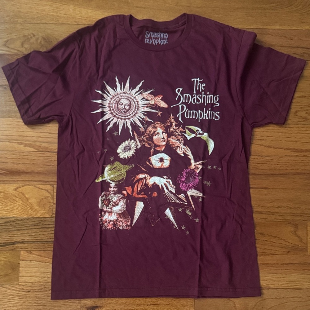 The Smashing Pumpkins graphic tee, size L never worn